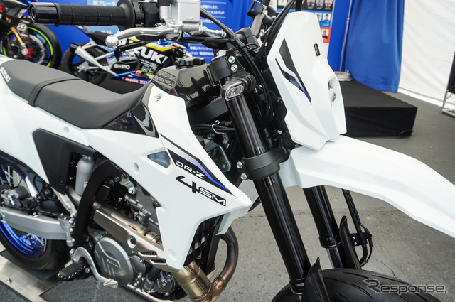 スズキ DR-Z4SM（鈴鹿8耐2025）《写真撮影 宮崎壮人》