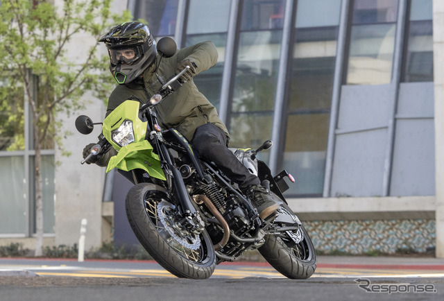 カワサキ KLX230SM《写真提供 カワサキモータースジャパン》