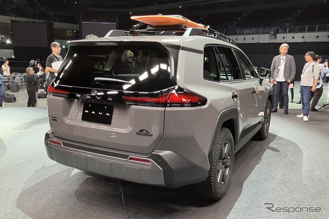 トヨタ RAV4 新型：Adventure《写真撮影 高木啓》