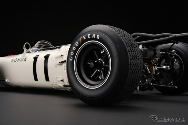 ホンダF1初勝利マシン「RA272」の8分の1スケールモデル《photo by Honda》