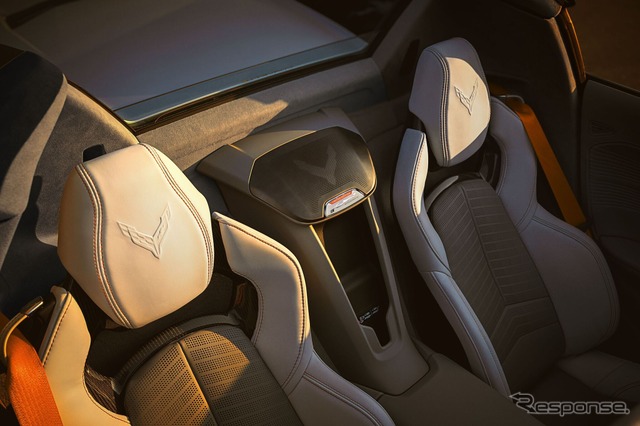 シボレー『コルベット ZR1X』の「クエイル シルバー リミテッド エディション」《photo by Chevrolet》