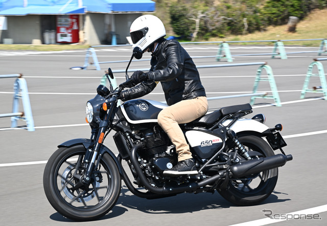 ロイヤルエンフィールド ショットガン650《写真撮影 安藤貴史》