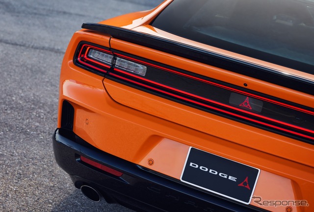 ダッジ『チャージャー』の内燃エンジン仕様の「スキャットパック」《photo by Dodge》