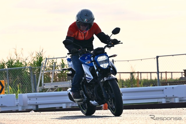 スズキ ジクサー250《写真撮影 伊丹孝裕》