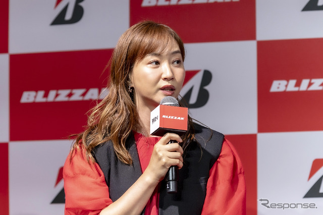 タレント 藤本美貴さん《写真撮影　山内潤也》