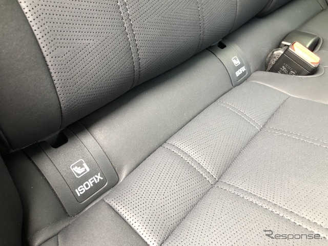 レンジローバー ヴェラール AUTOBIOGRAPHY P400e《写真撮影 島﨑七生人》