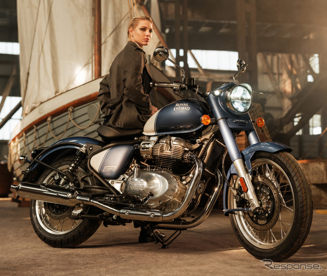 ロイヤルエンフィールド New CLASSIC 650 Bruntingthorpe Blue（ブランティングソープ・ブルー）《写真提供 ピーシーアイ》