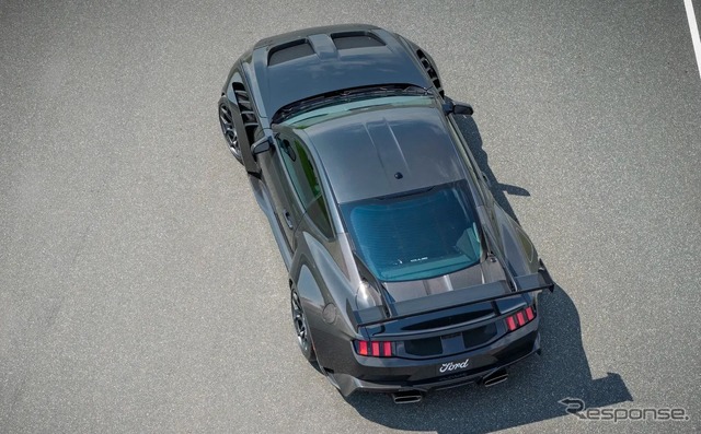 フォード『マスタング GTD』の「リキッドカーボン」《photo by Ford》