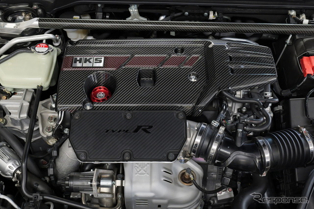 エンジンルームをレーシーに演出！ HKSからFK8/FL5『シビックタイプR