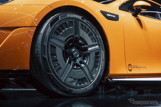 5分で400km分を充電！ メルセデス、未来の4ドアスポーツカー『AMG GT