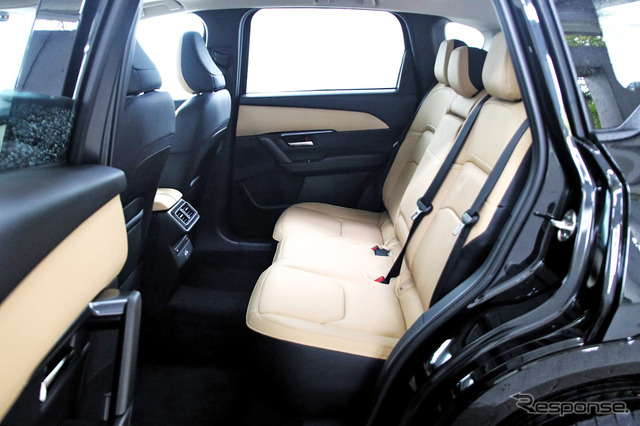 マツダ CX-5 新型】後席はマツダ車トップクラスの快適性、研ぎ澄ませた