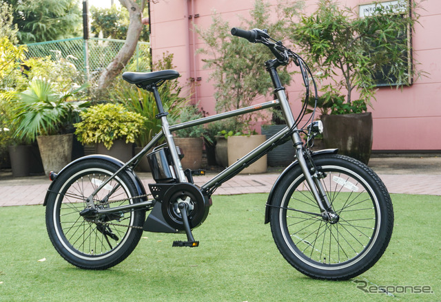 BMX風デザインに注目！ ヤマハの新型“小径”電動アシスト自転車に