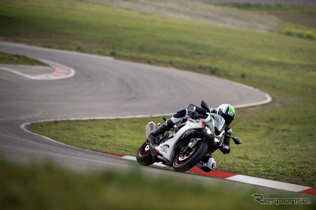 カワサキ『Ninja ZX-6R』1930台リコール、走行中にエンジン停止の