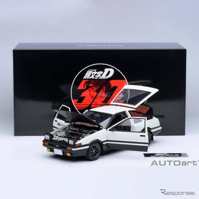 頭文字D』30周年記念、AE86トレノの1/18スケール精密ミニカー販売…東京