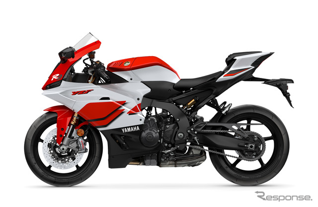 ヤマハ『YZF-R1』＆『YZF-R9』専用、70周年記念カラーの「シングル