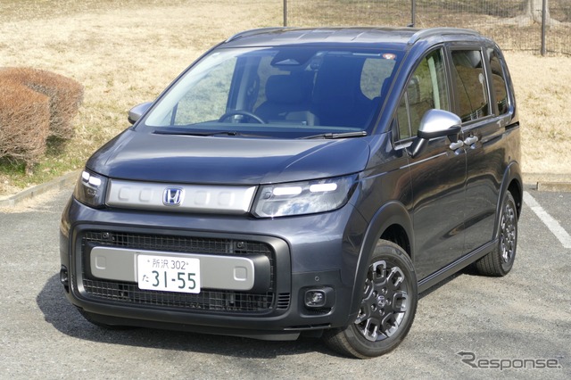 インフィニティ 日産 インフィニティ FX35 2003年登録（3500cc S50 5AT FR ハイオク