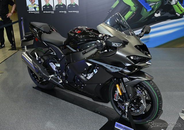 真のチャンピオンに相応しい」カワサキの新型スーパースポーツ『Ninja