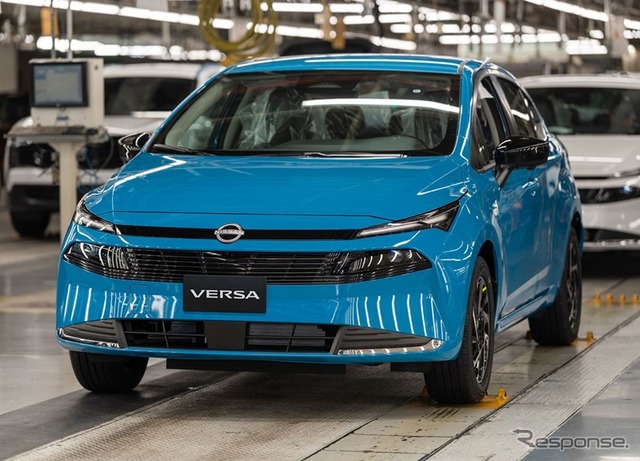 日産『ヴァーサ』新型、メキシコで生産開始…コンパクトセダンが第3世代