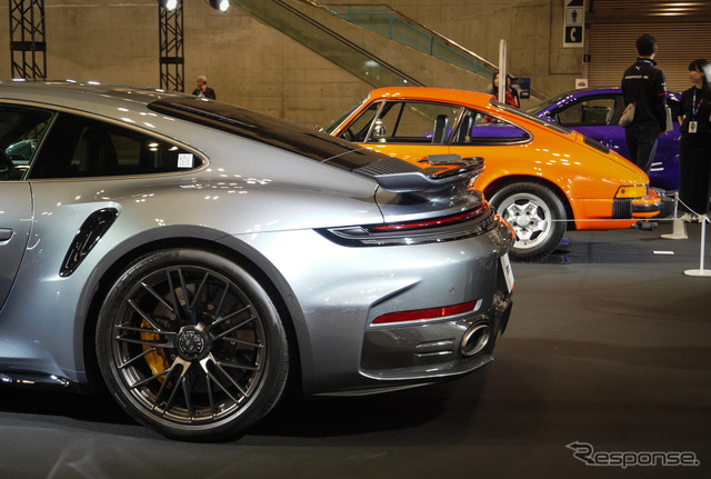 ポルシェ『911ターボS』新型が日本初公開、史上最強の711psツイン