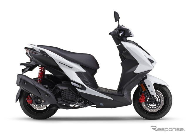 ヤマハの新型125ccスポーツスクーター『シグナスX』発売へ、デザインと