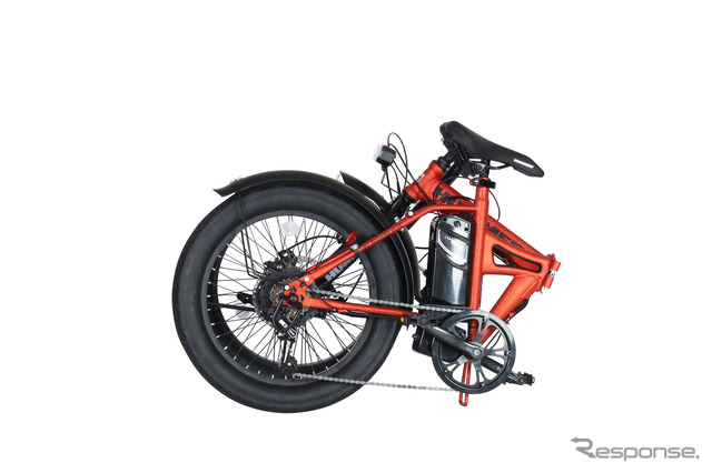 HUMMERブランドの電動アシスト折りたたみ自転車が発売、迫力のFAT